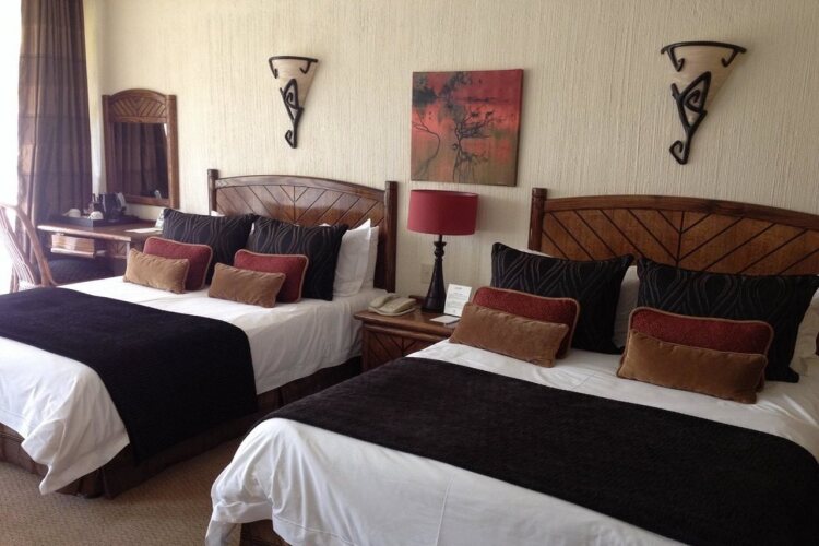 Kwa Maritane Bush LodgeOver view