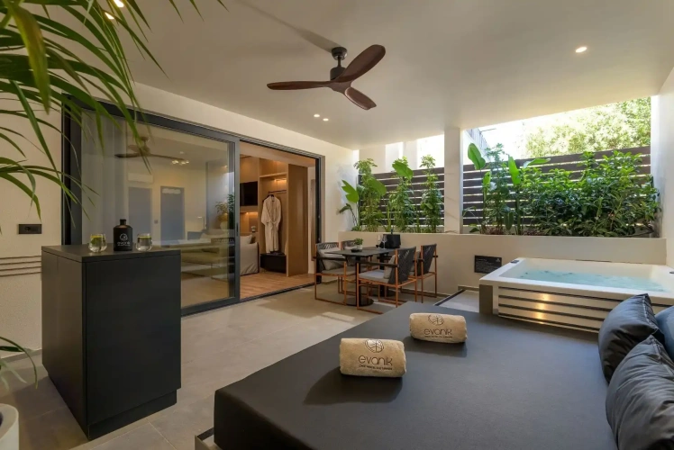Junior Suite