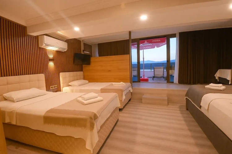 Standard Family room with sea view