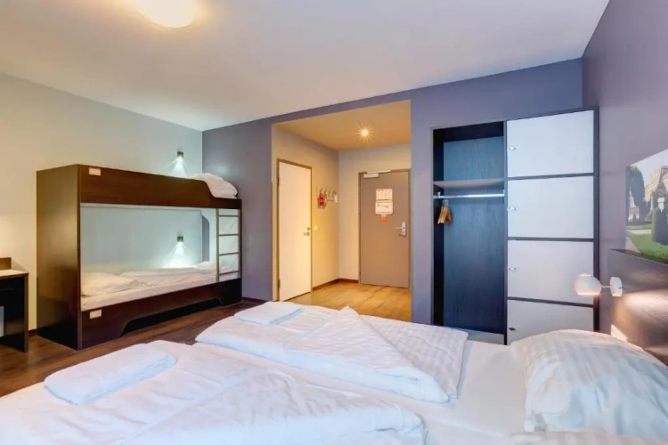 Standard Quadruple room