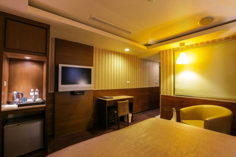 Luckynews Classic Hotel