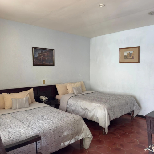 Hotel Embajadoras