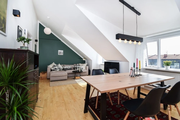 2 Bedrooms Apartment with balcony