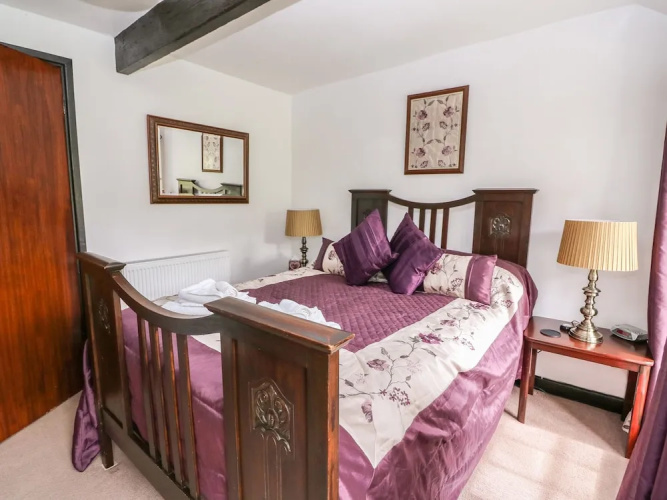 Weavers Cottage