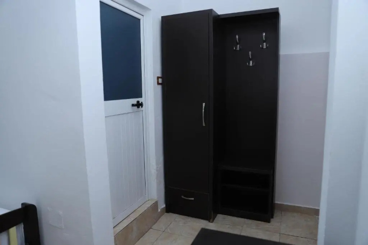 Hanna's Hostel