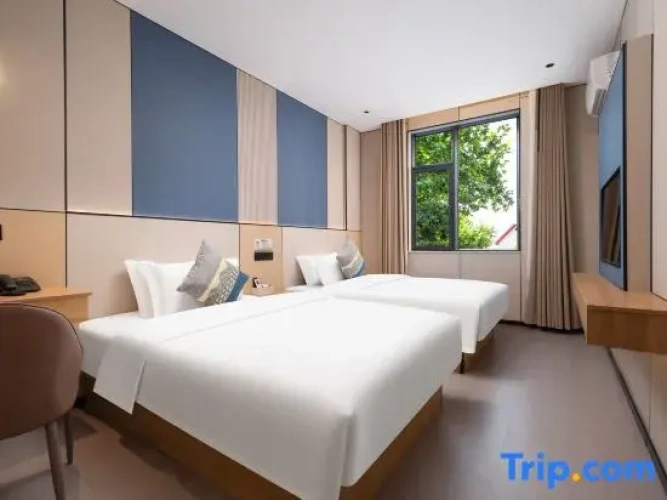 Premium Twin room
