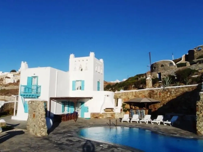 4 Bedrooms Villa with sea view