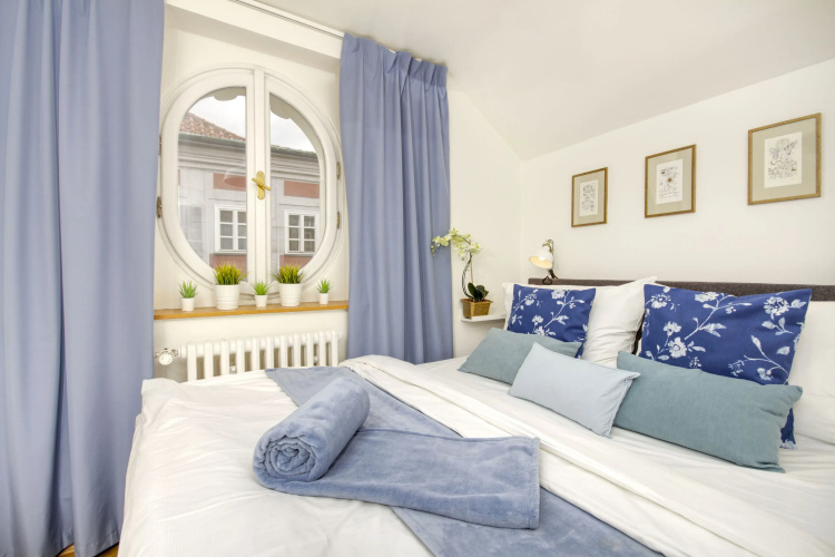 Old Town Charming Apartments