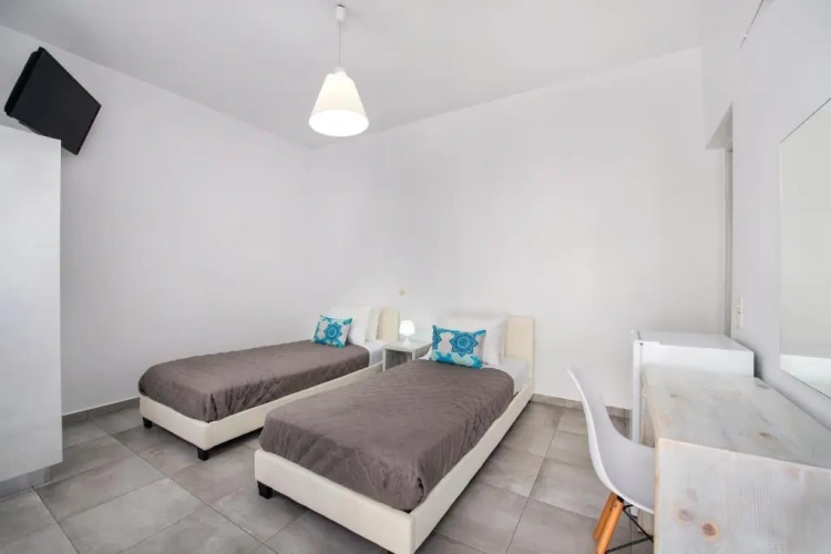Economy Twin room