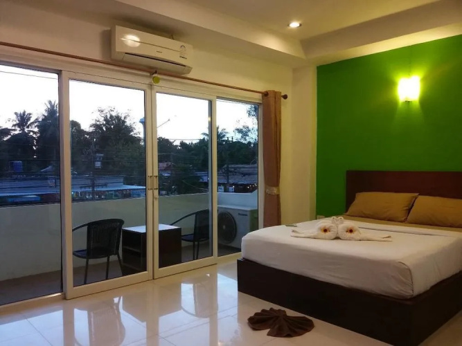 Lanta Long Beach Apartment - Hostel