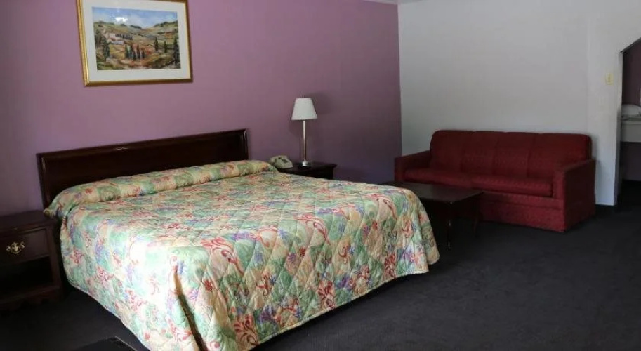 Budget Inn