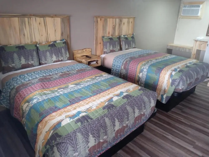Aneth Lodge