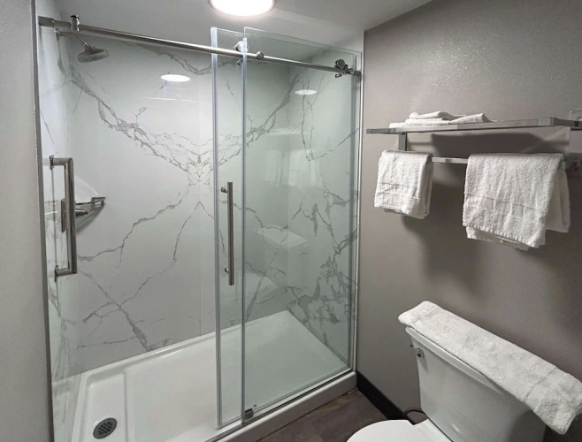 Standard Quadruple room with view