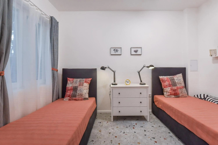 Cosy & renovated 2BD flat near Vitoshka