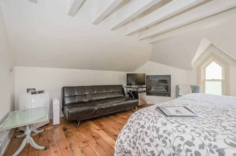 St Andrew Suites