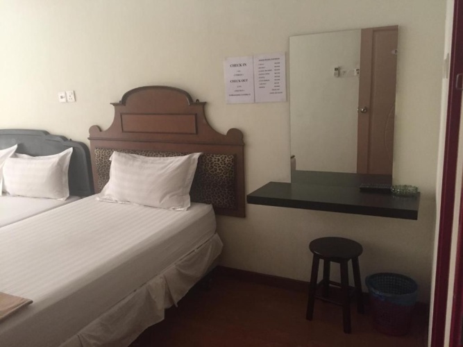 Standard Single room