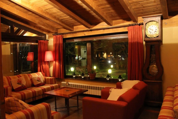 Hotel Saurat