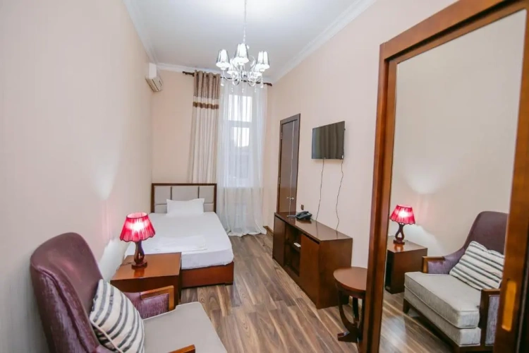 Standard Single room