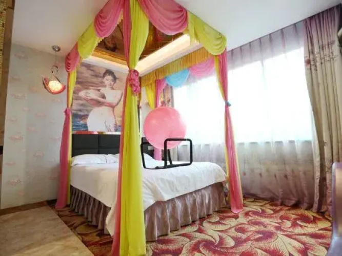 Zhonghao Boutique Hotel (Lucheng Road)