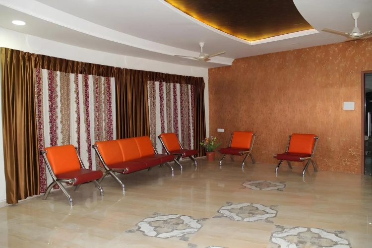 Hotel Tapovan