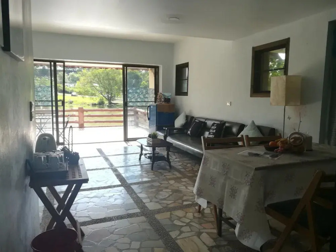 Green Hills Home