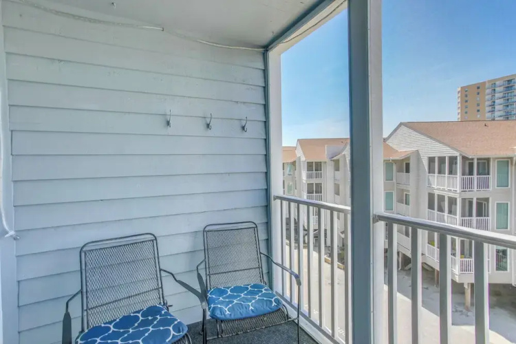 Steps to Shore + Pool: Myrtle Beach Resort Getaway