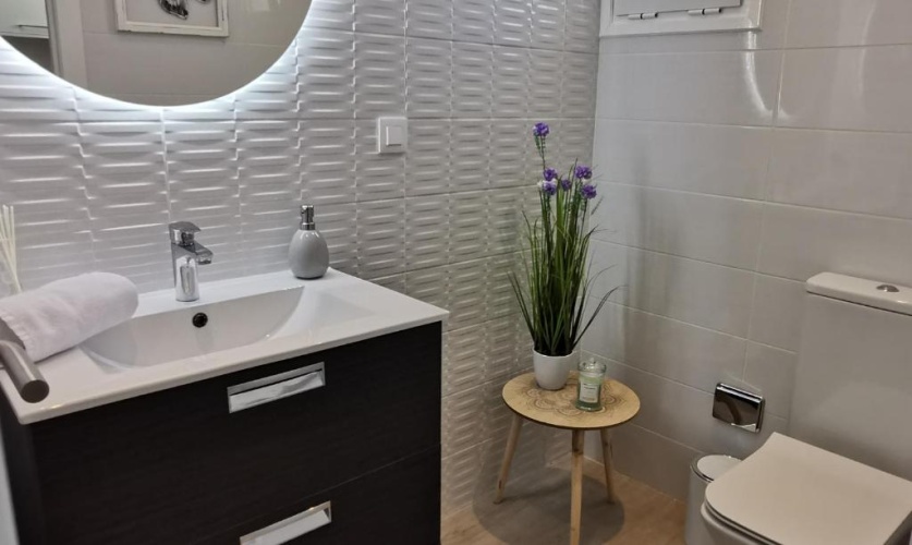 2 Bedrooms Villa
