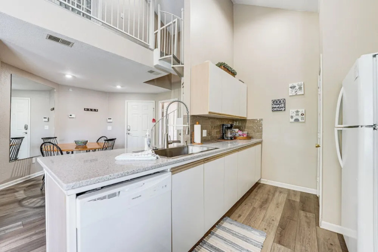 Branson Condo on Golf Course, 4 Mi to Downtown