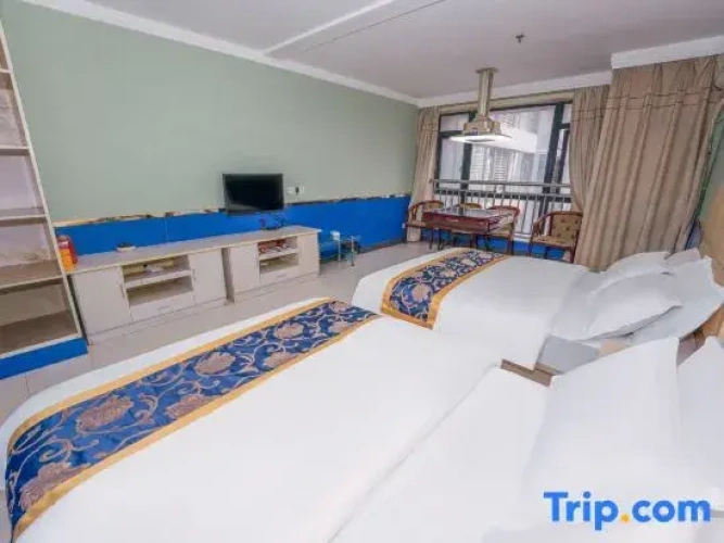Deluxe Quadruple Suite