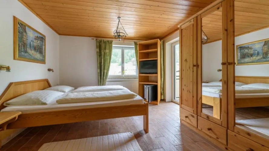 Standard Family room