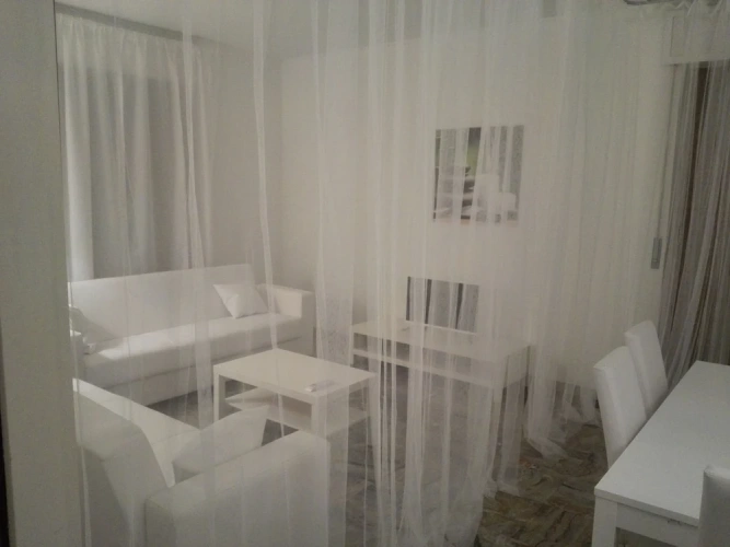 2 Bedrooms Luxury Apartment with balcony
