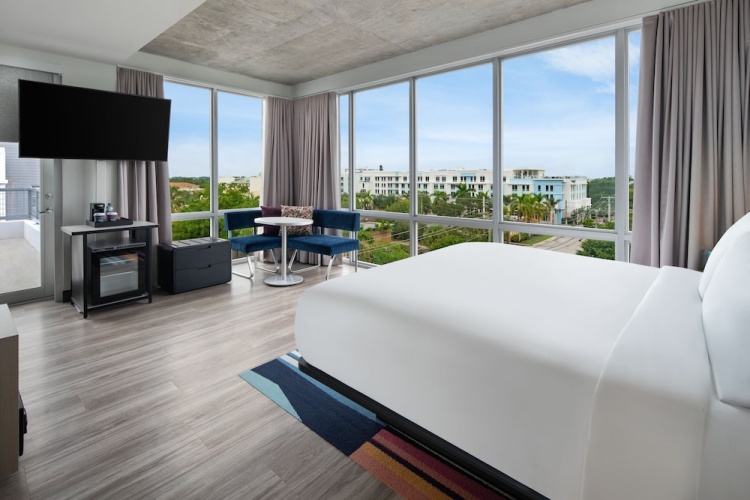 Double Suite with balcony and with city view