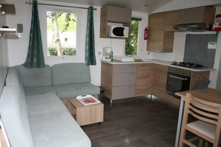 2 Bedrooms Standard room with lake view