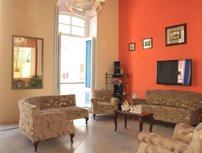 Armando's Colonial Hostel House