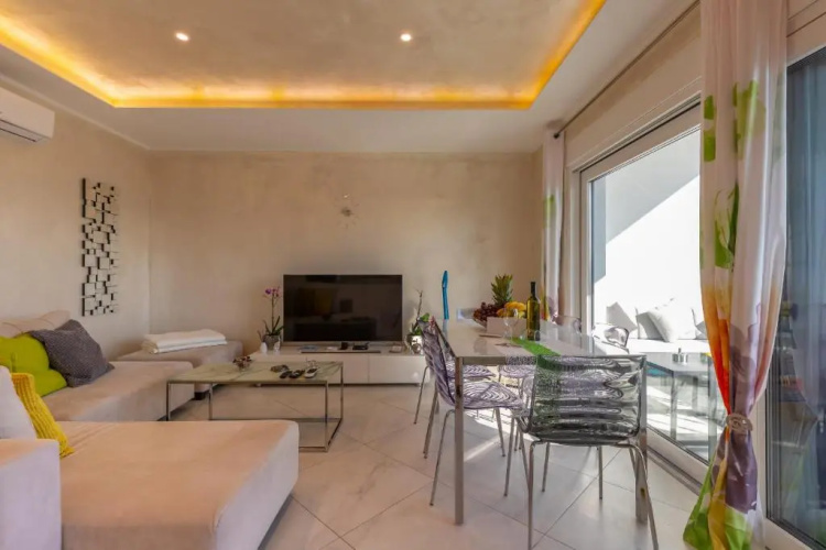 Apartment Rippl II