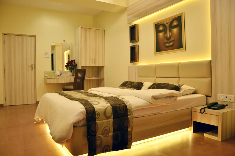 Hotel Alka Residency