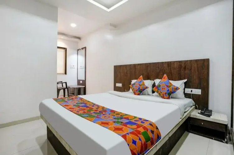 Fabhotel Krishna Inn