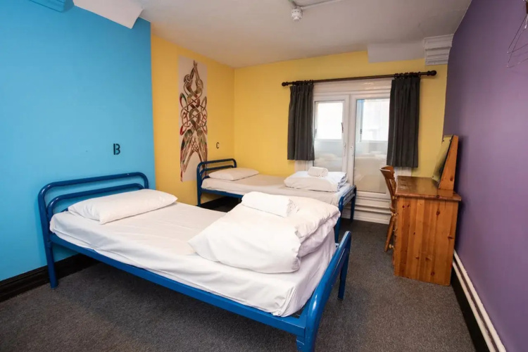 Kinlay House Hostel