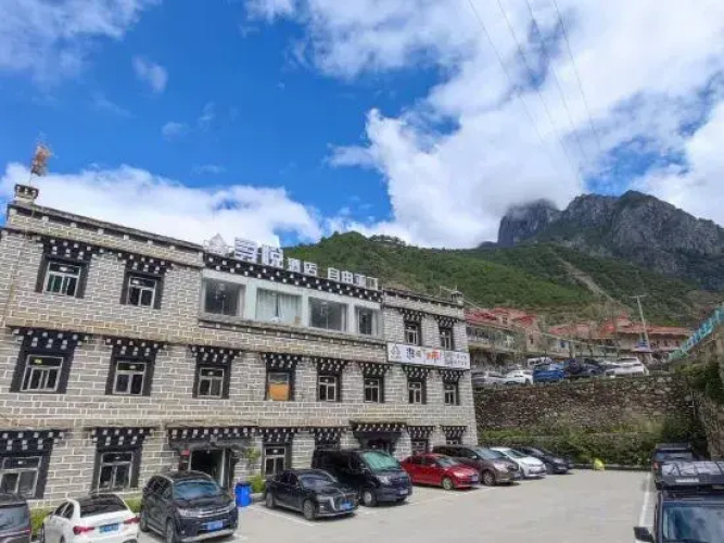 zi you ya ding hotel