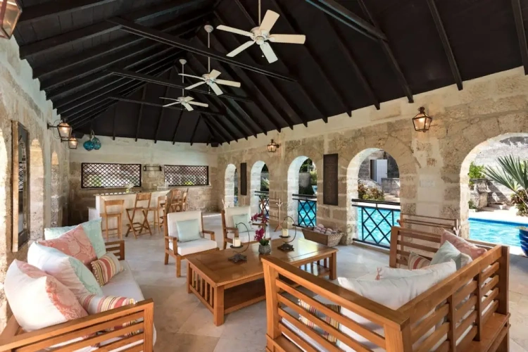 3 Bedrooms Villa