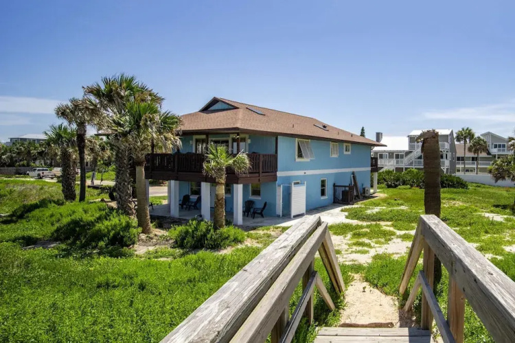Oceanfront Steps to Sand Deck Pets Welcome