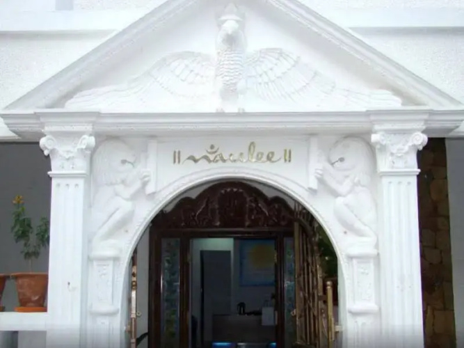 Cynosure Suites