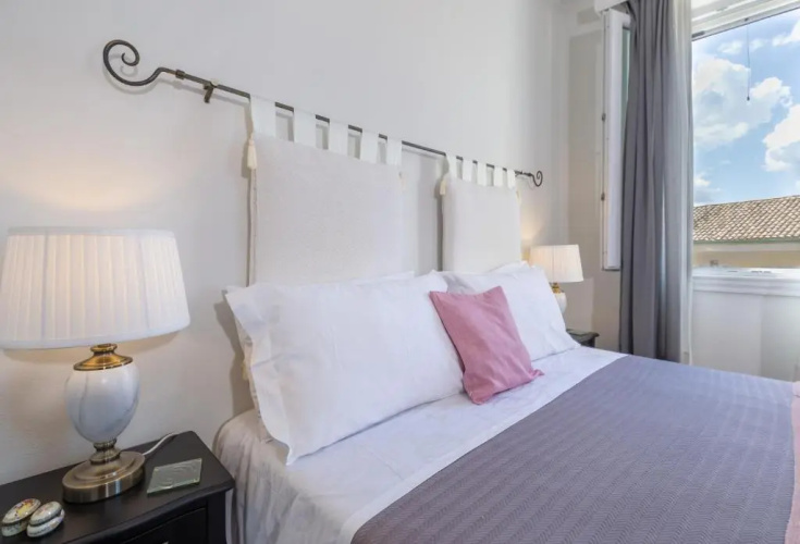 Dousmani Corfu Old Town Studio Suite