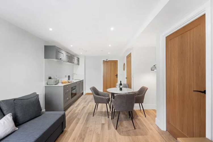 Host Stay Rock Mill 32 - Derwent