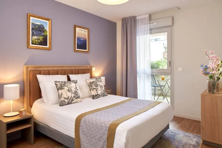 Quadruple Suite