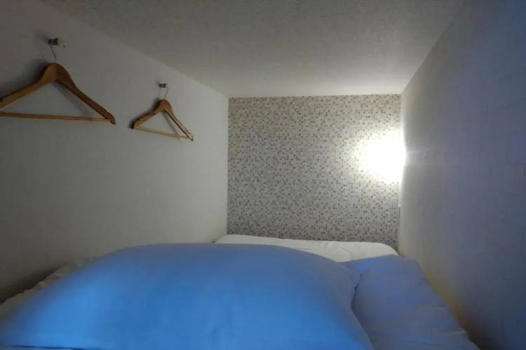 Hostel Wasabi Osaka Bed and Library