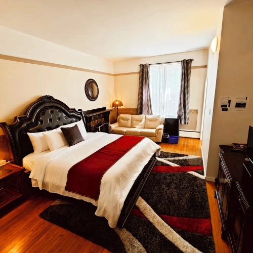 Classic Double Basement room