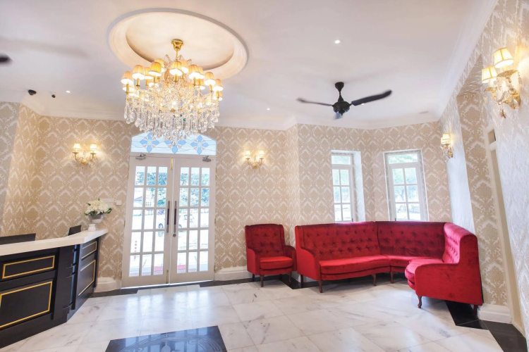 Apple Heritage Hotel