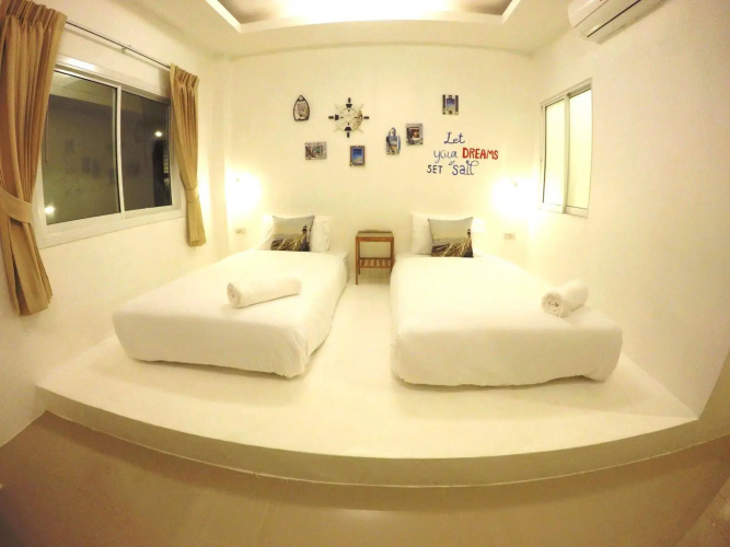 At We Patong hostel