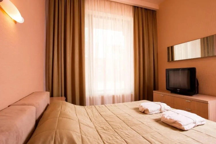 2 Bedrooms Suite